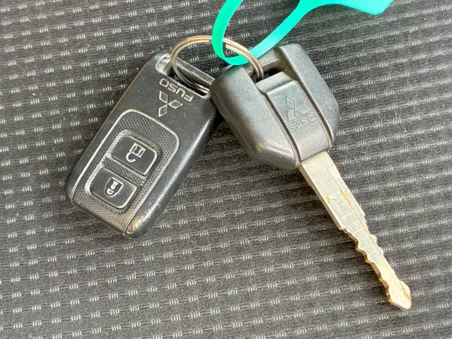 三菱 キャンター 2TG-FDA00(4WD)の写真43