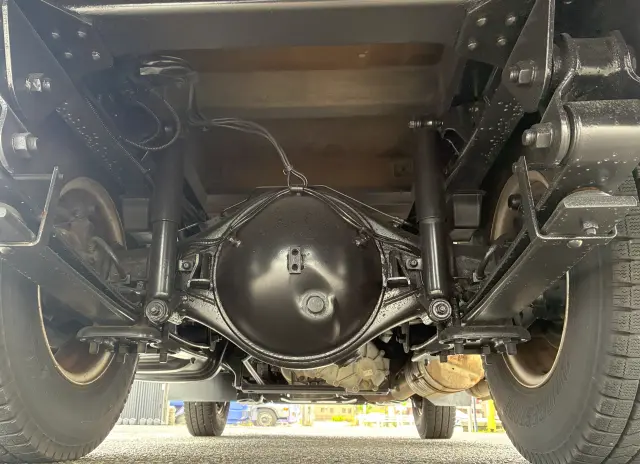 三菱 キャンター 2TG-FDA00(4WD)の写真50