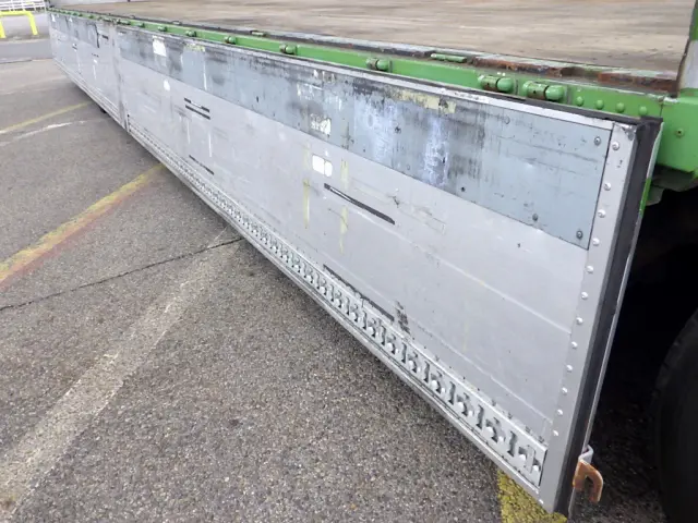 いすゞ ギガ LKG-CYY77AY(6x4)の写真41