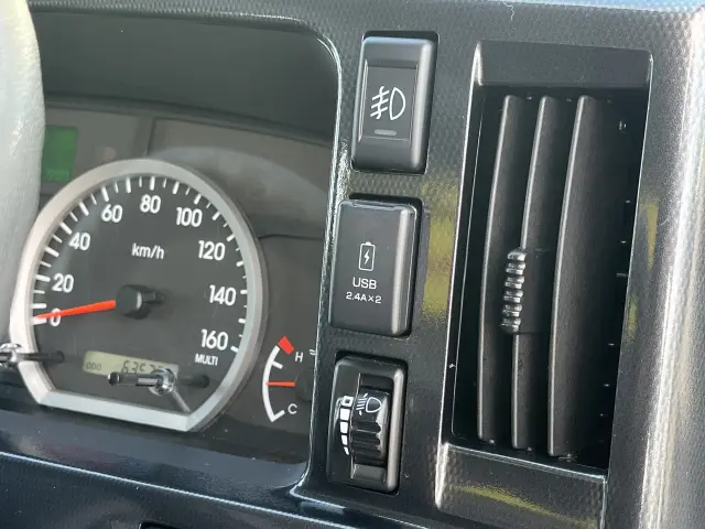 いすゞ エルフ 2RG-NJS88A(4WD)の写真20