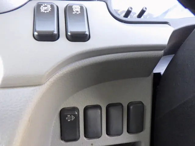 三菱 キャンター 2RG-FGA20(2WD)の写真24