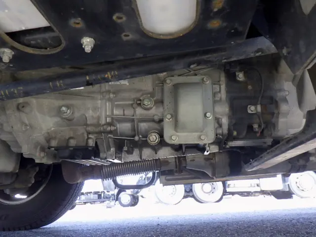 三菱 キャンター 2RG-FGA20(2WD)の写真32