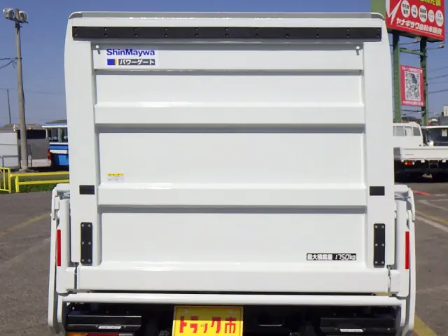 三菱 キャンター 2RG-FGA20(2WD)の写真38