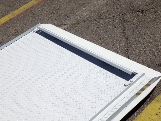 三菱 キャンター 2RG-FGA20(2WD)の写真43