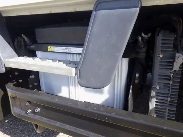 三菱 キャンター 2RG-FGA20(2WD)の写真44