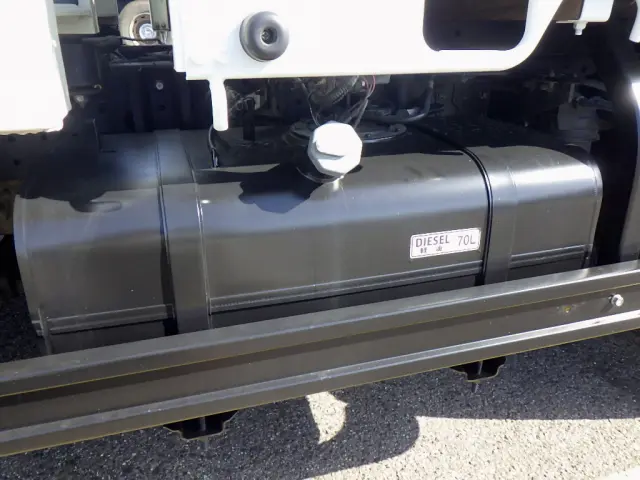 三菱 キャンター 2RG-FGA20(2WD)の写真45