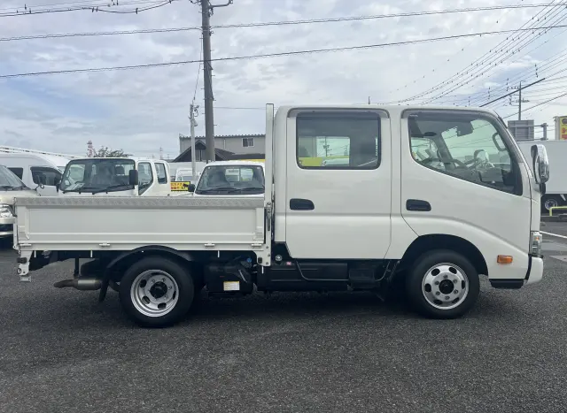 トヨタ ダイナ 2DG-GDY281(4WD)の写真4