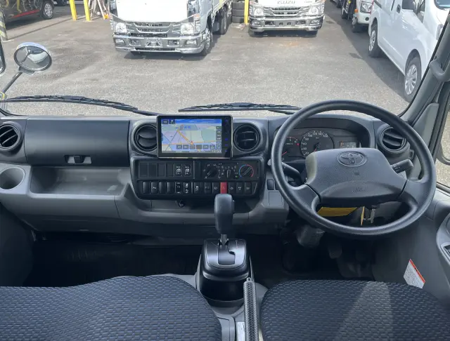 トヨタ ダイナ 2DG-GDY281(4WD)の写真18