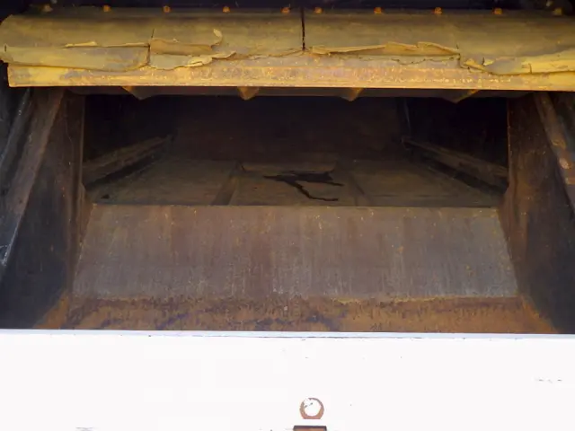 三菱 キャンター TPG-FEA50(2WD)の写真9