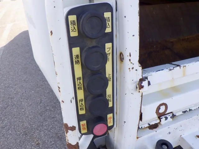 三菱 キャンター TPG-FEA50(2WD)の写真11