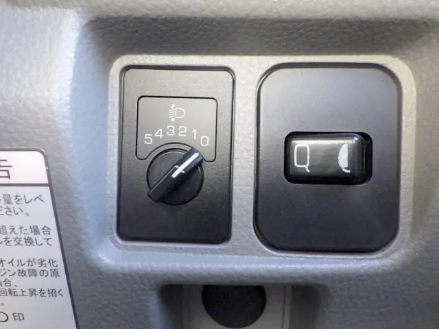 三菱 キャンター TPG-FEA50(2WD)の写真22