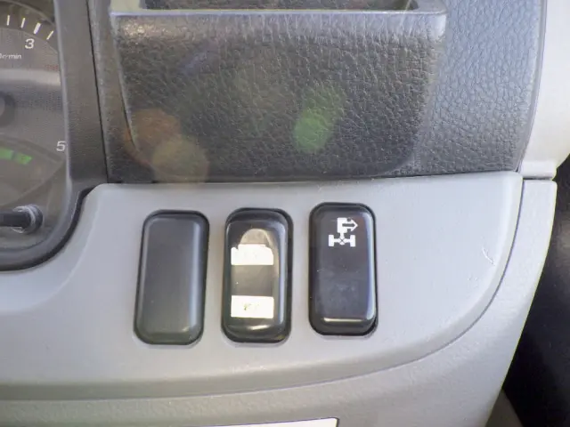 三菱 キャンター TPG-FEA50(2WD)の写真23