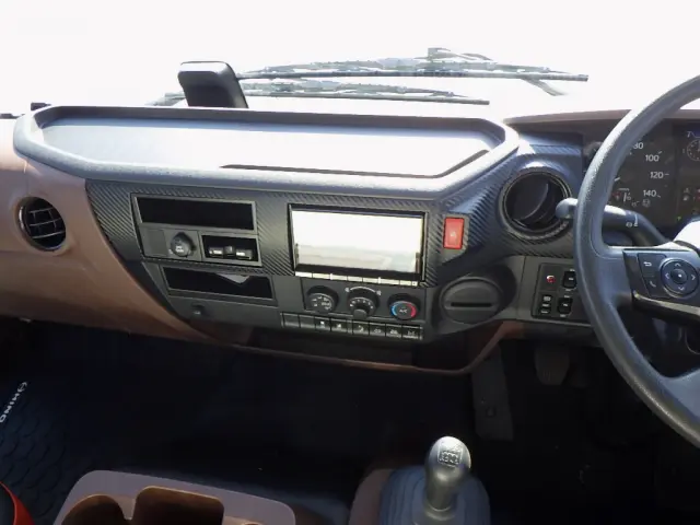 日野 レンジャー 2KG-FC2ABA(2WD)の写真14