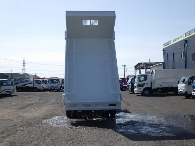 いすゞ フォワード 2RG-FRR90S2(2WD)の写真6