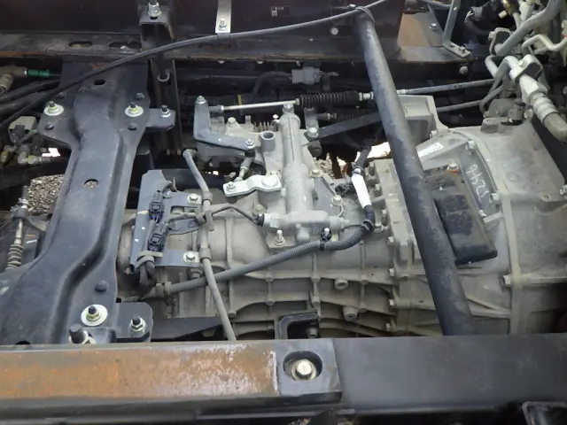 いすゞ フォワード 2RG-FRR90S2(2WD)の写真22