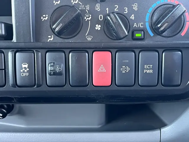 トヨタ ダイナ 2RG-XZU605(2WD)の写真22