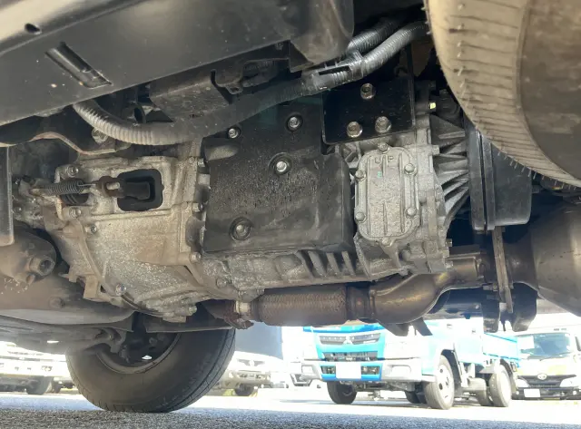 日産 アトラス 2RG-AHR88A(2WD)の写真34