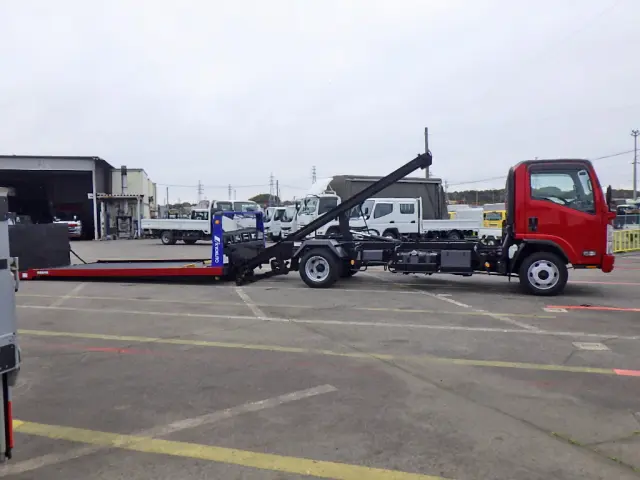 いすゞ エルフ TPG-NPS85AN(4WD)の写真5