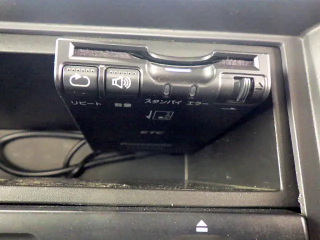 いすゞ エルフ TPG-NPS85AN(4WD)の写真19