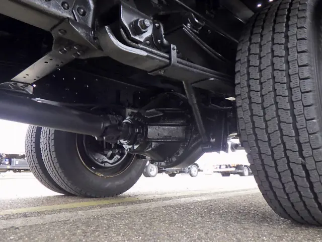 いすゞ エルフ TPG-NPS85AN(4WD)の写真31