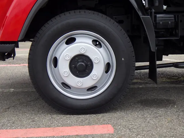 いすゞ エルフ TPG-NPS85AN(4WD)の写真34