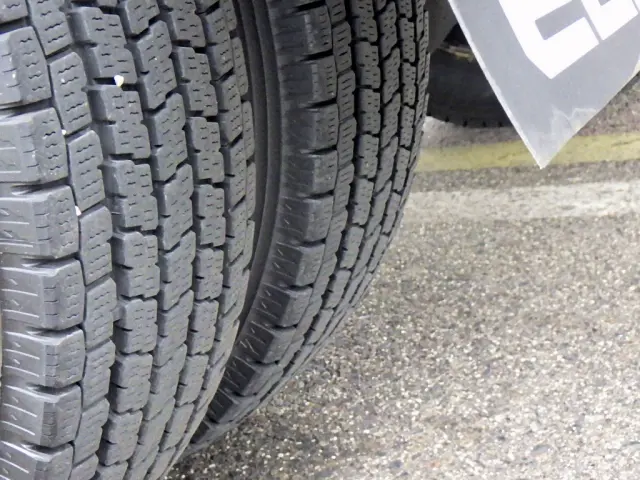 いすゞ エルフ TPG-NPS85AN(4WD)の写真36