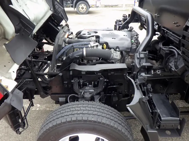 いすゞ エルフ TPG-NPS85AN(4WD)の写真39