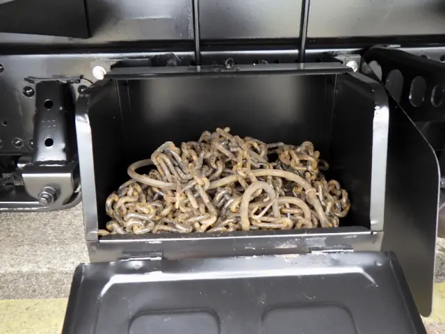 いすゞ エルフ TPG-NPS85AN(4WD)の写真47