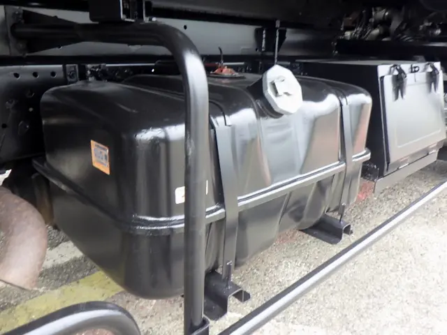 いすゞ エルフ TPG-NPS85AN(4WD)の写真48