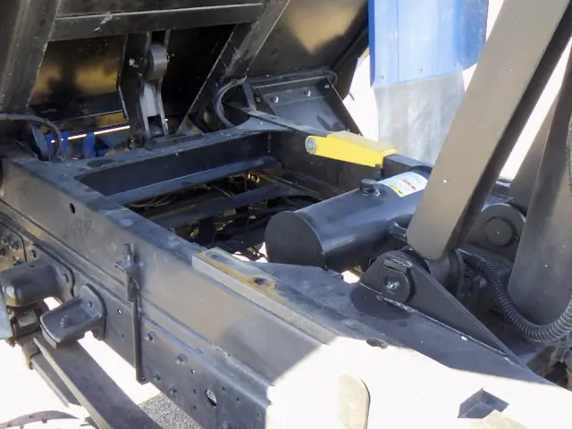 日野 デュトロ 2KG-XZU700X(2WD)の写真14