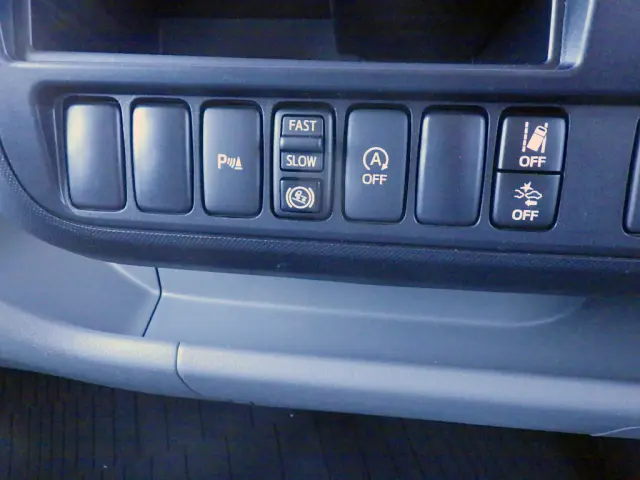 日野 デュトロ 2KG-XZU700X(2WD)の写真39