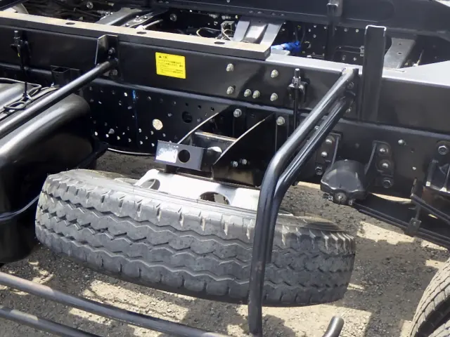 いすゞ フォワード TKG-FRR90S1(2WD)の写真21