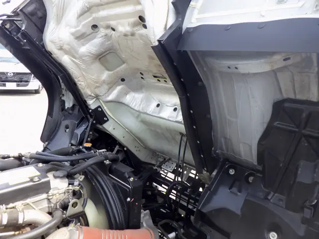 いすゞ フォワード TKG-FRR90S1(2WD)の写真31
