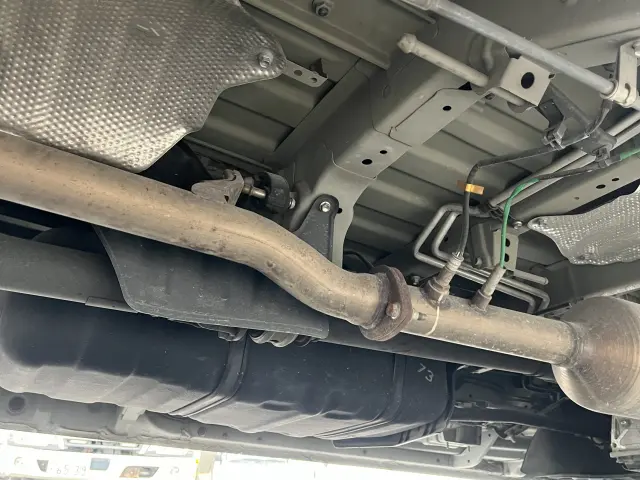 トヨタ ハイエースコミューター QDF-GDH223B(2WD)の写真38