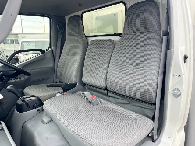 トヨタ ダイナ QDF-KDY221(2WD)の写真25