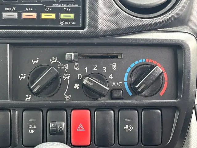 トヨタ ダイナ QDF-KDY221(2WD)の写真30