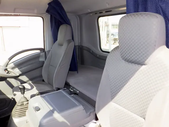 いすゞ フォワード PDG-FRR34S2(2WD)の写真11