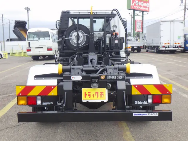 三菱 ファイター 2KG-FK72F(2WD)の写真10