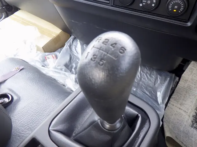 三菱 ファイター 2KG-FK72F(2WD)の写真14