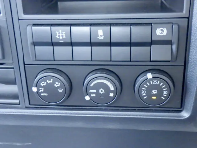 三菱 ファイター 2KG-FK72F(2WD)の写真22