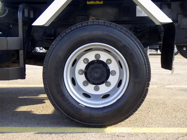 三菱 ファイター 2KG-FK62FZ(2WD)の写真19