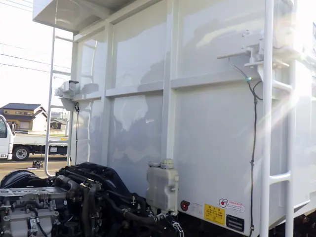 三菱 ファイター 2KG-FK62FZ(2WD)の写真30