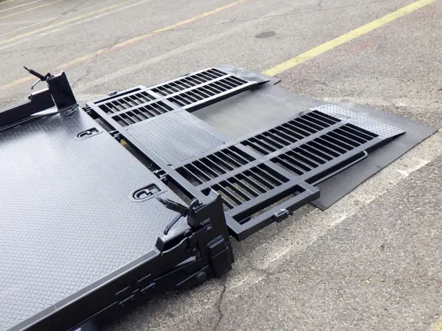 三菱 キャンター 2RG-FEB80(2WD)の写真8