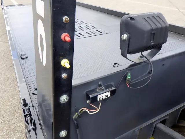 三菱 キャンター 2RG-FEB80(2WD)の写真11