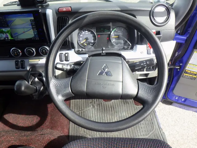 三菱 キャンター 2RG-FEB80(2WD)の写真15