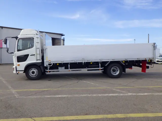 日野 レンジャー 2KG-FC2ABA(2WD)の写真4