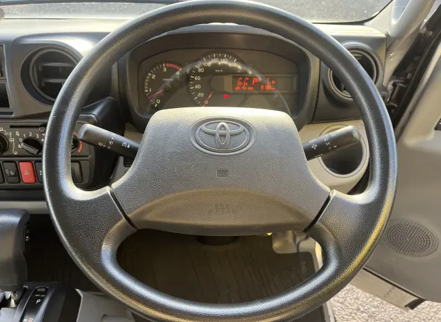 トヨタ ダイナ TKG-XZC600(2WD)の写真16