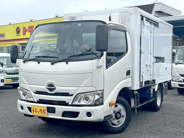 日野 デュトロ 2RG-XZC605M(2WD)の写真1