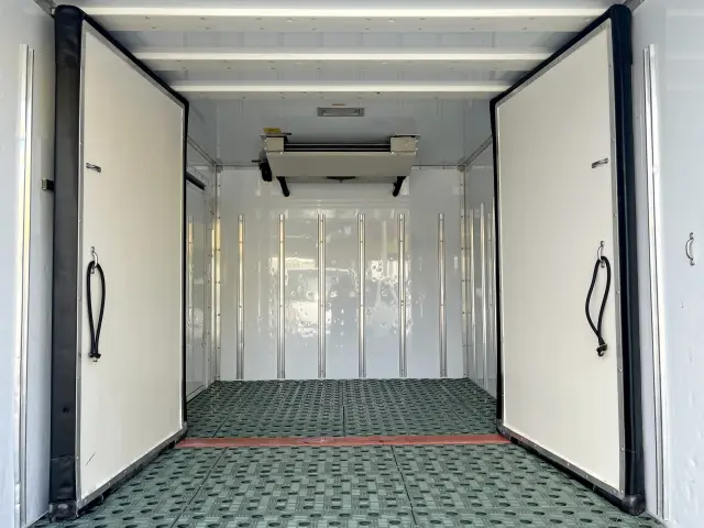 日野 デュトロ 2RG-XZC605M(2WD)の写真13