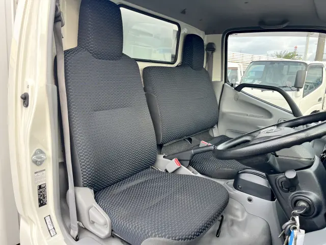 日野 デュトロ 2RG-XZC605M(2WD)の写真19